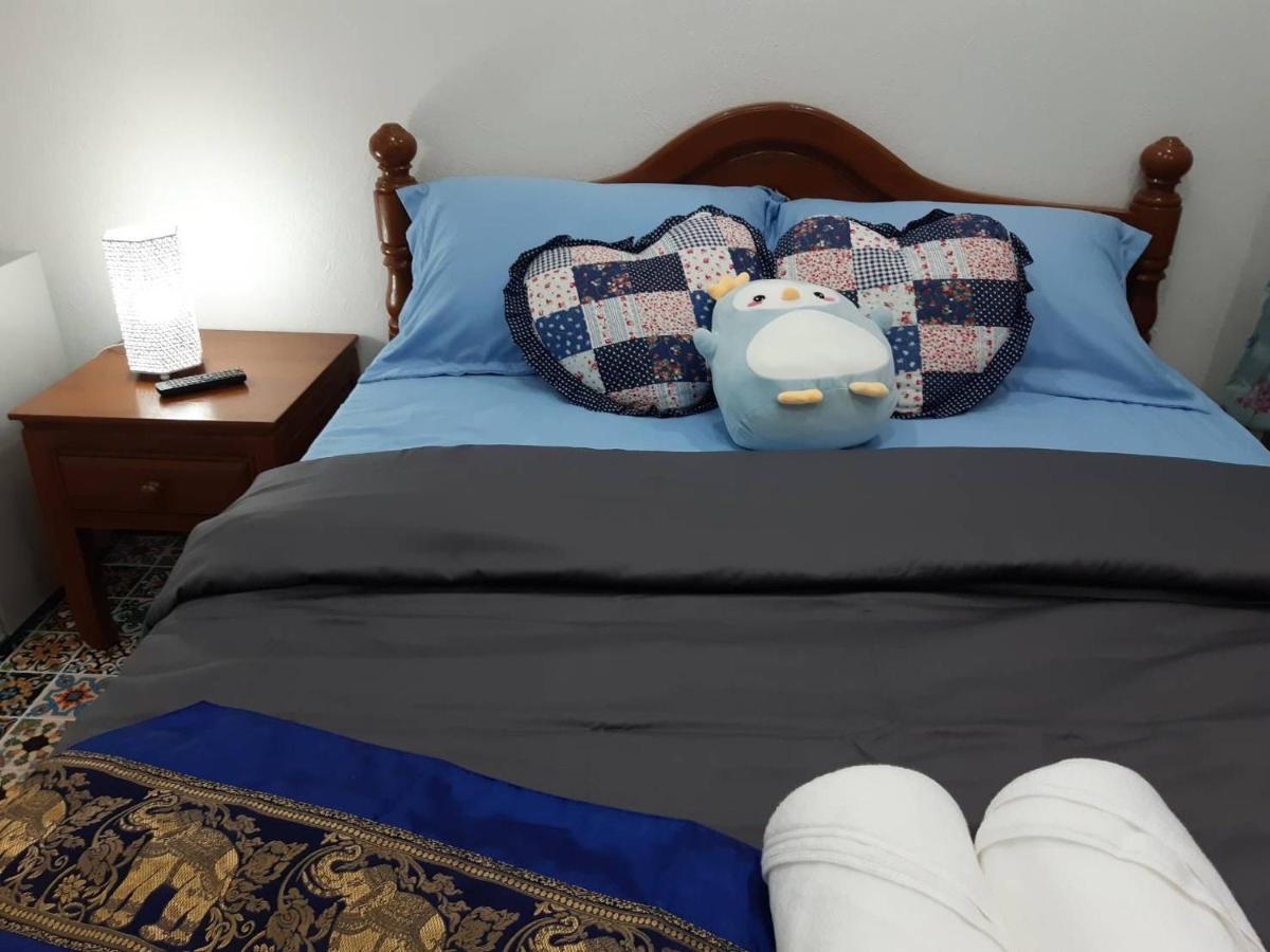 曼谷A & P House公寓 外观 照片